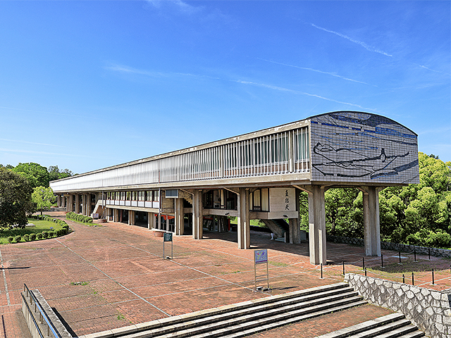 愛知県立芸術大学