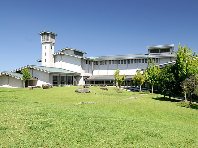 愛知県陶磁美術館